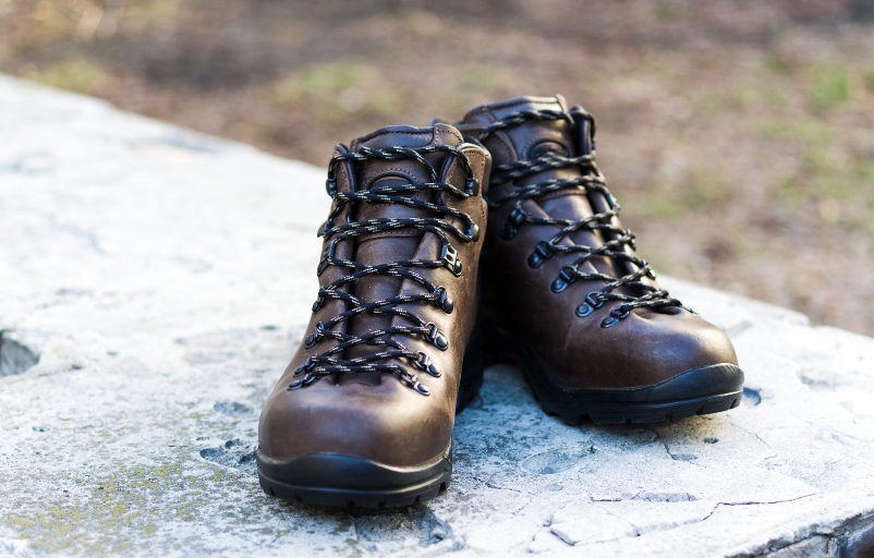Step into Style: Men’s Winter Footwear Essentials